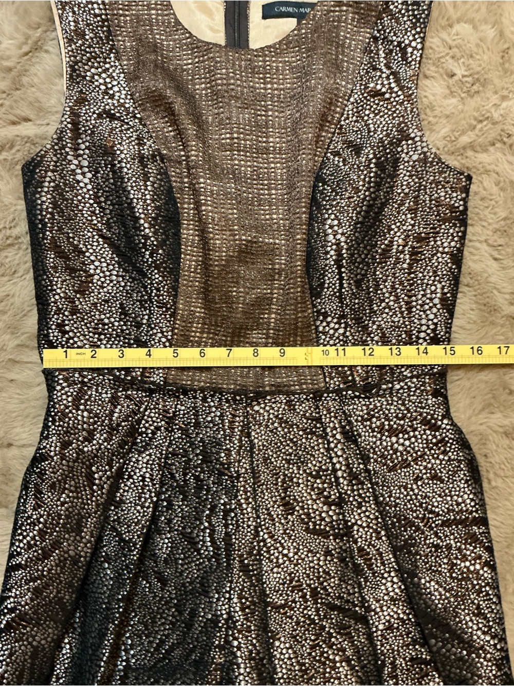 Carmen Marc Valvo Metallic Bronze Jacquard Cocktail Dress Size 6 Pleated Tulip - Picture 6 of 8